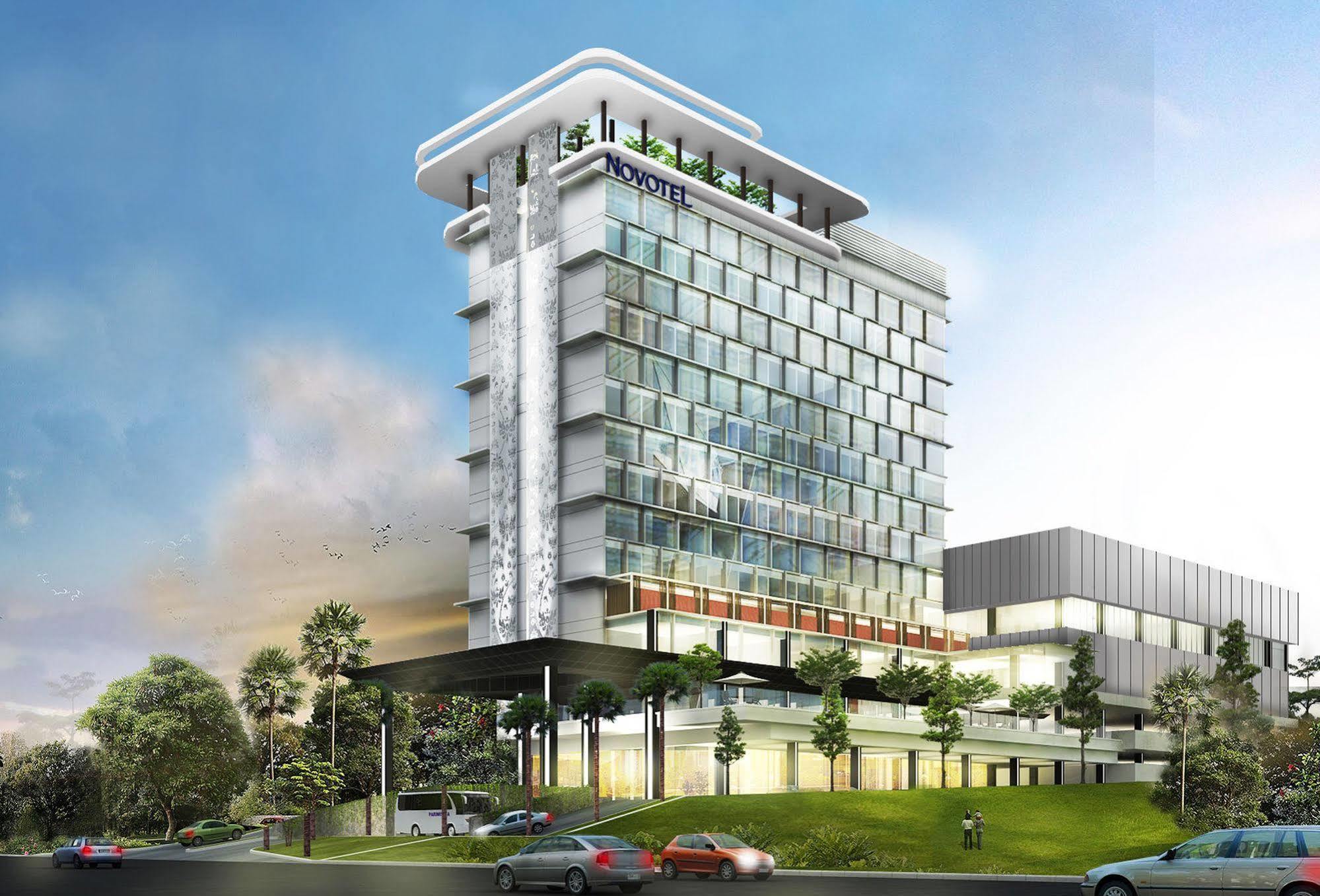 Novotel Pekanbaru Exterior photo